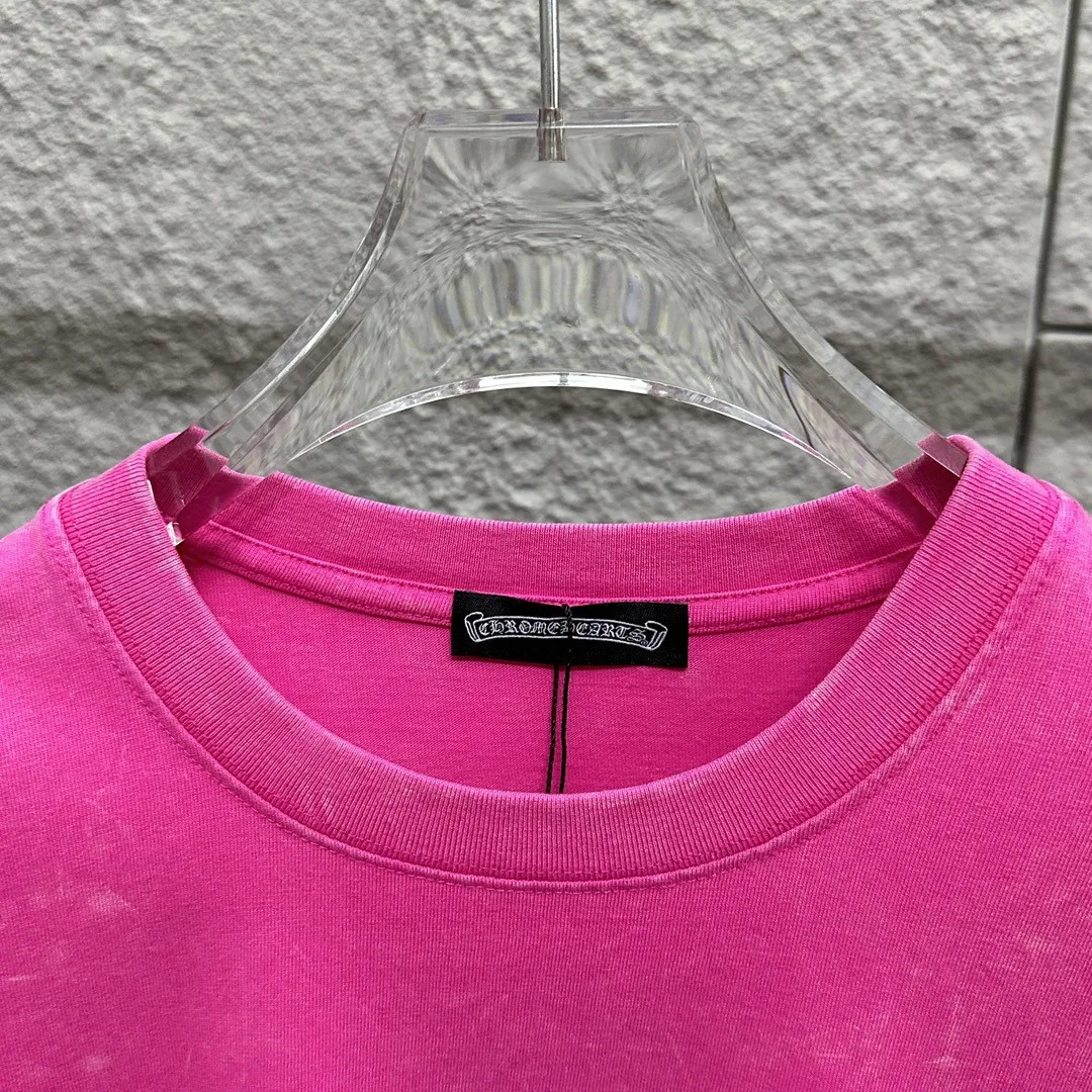🅿️180 CH* Crow Heart* 2025 spring and summer new style Snowflake distressed washed retro round neck short sleeves Chest and front logo Horseshoe print on front and back Customized fabric Short-sleeved T-shirt Unisex Size: S M L XL XXL Color: Snowflake Black Snowflake Gray Snowflake Pink Snowflake Blue